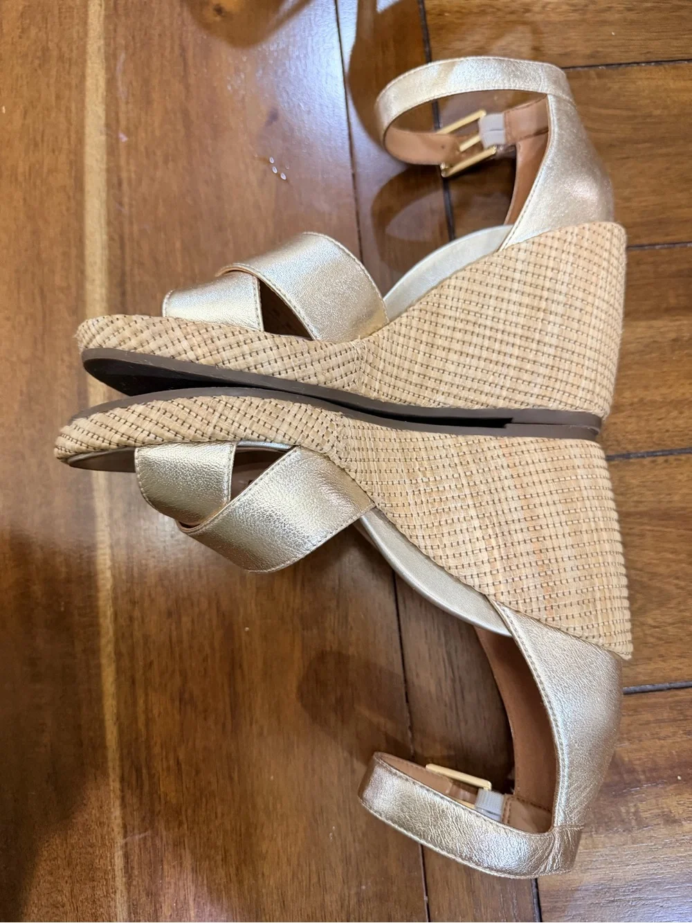 Vionic Marina Metallic Gold Leather Espadrille Wedge Sandals Size 6 Comfort
